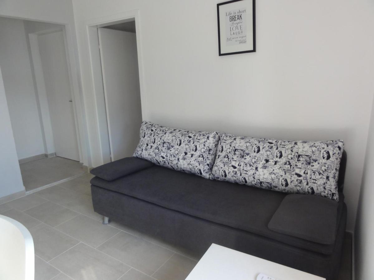 Apartmani Lara 그라다츠 외부 사진