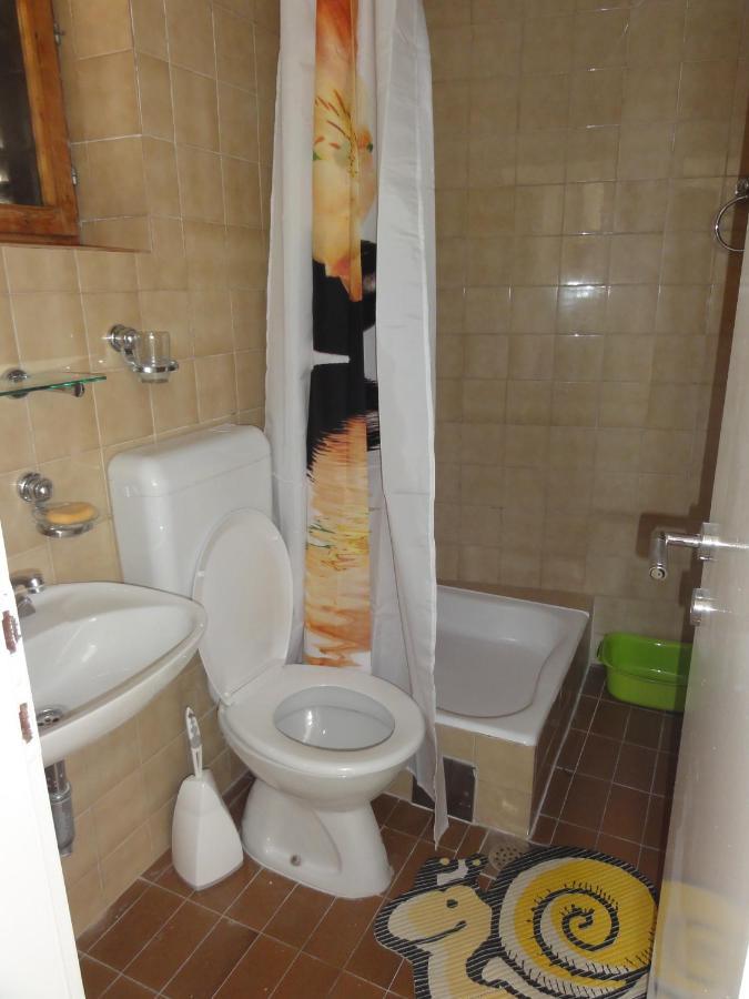 Apartmani Lara 그라다츠 외부 사진